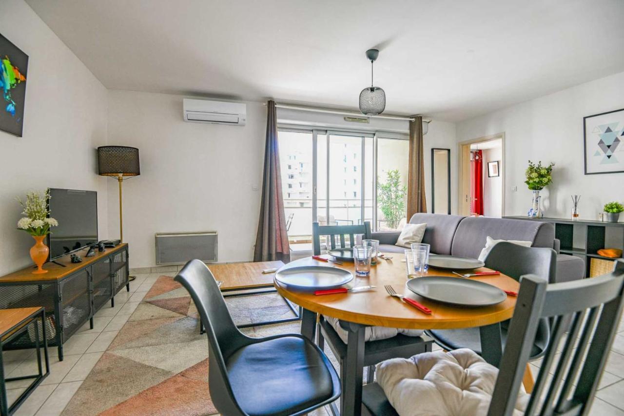 Apartamento Appart 1 Ch Balcon Proche Saint-Charles Et Metro Marsella Exterior foto